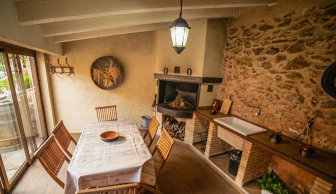 Casa Rural Abascal Cella Eksteriør bilde